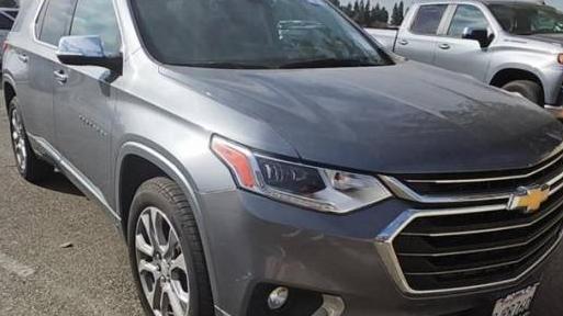 CHEVROLET TRAVERSE 2019 1GNERKKW8KJ140584 image