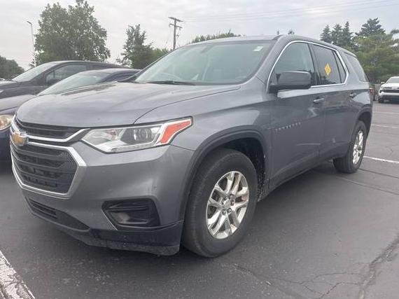 CHEVROLET TRAVERSE 2019 1GNEVFKW0KJ118176 image