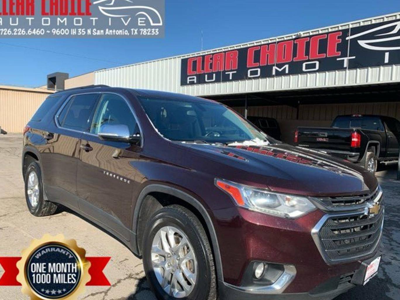 CHEVROLET TRAVERSE 2019 1GNEVHKW3KJ113033 image