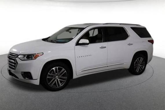 CHEVROLET TRAVERSE 2019 1GNEVJKW0KJ152119 image