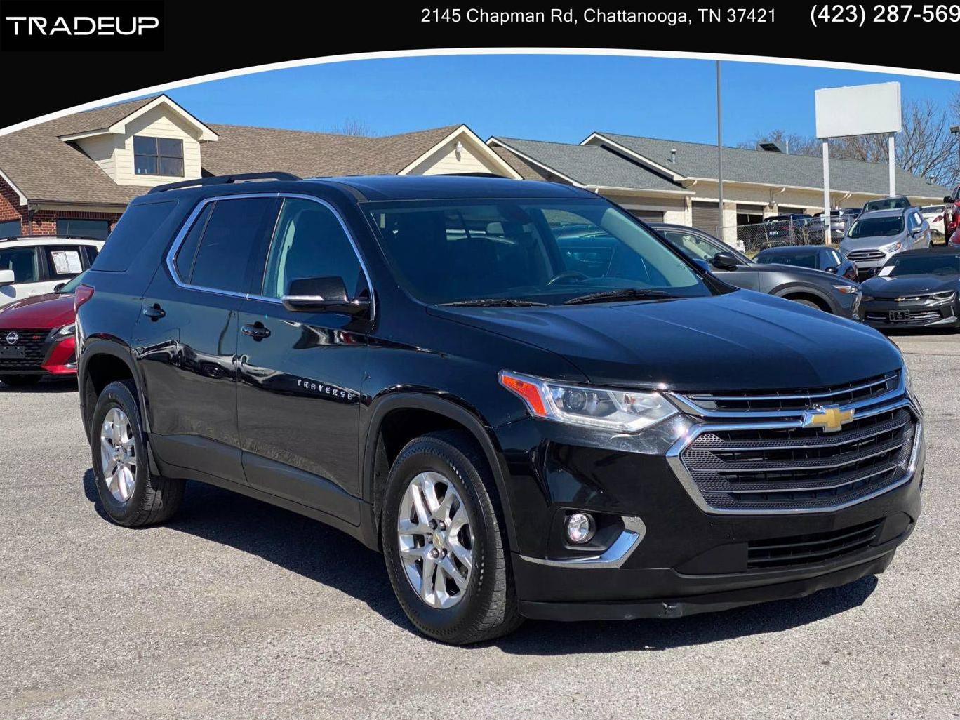 CHEVROLET TRAVERSE 2019 1GNERGKW2KJ263813 image