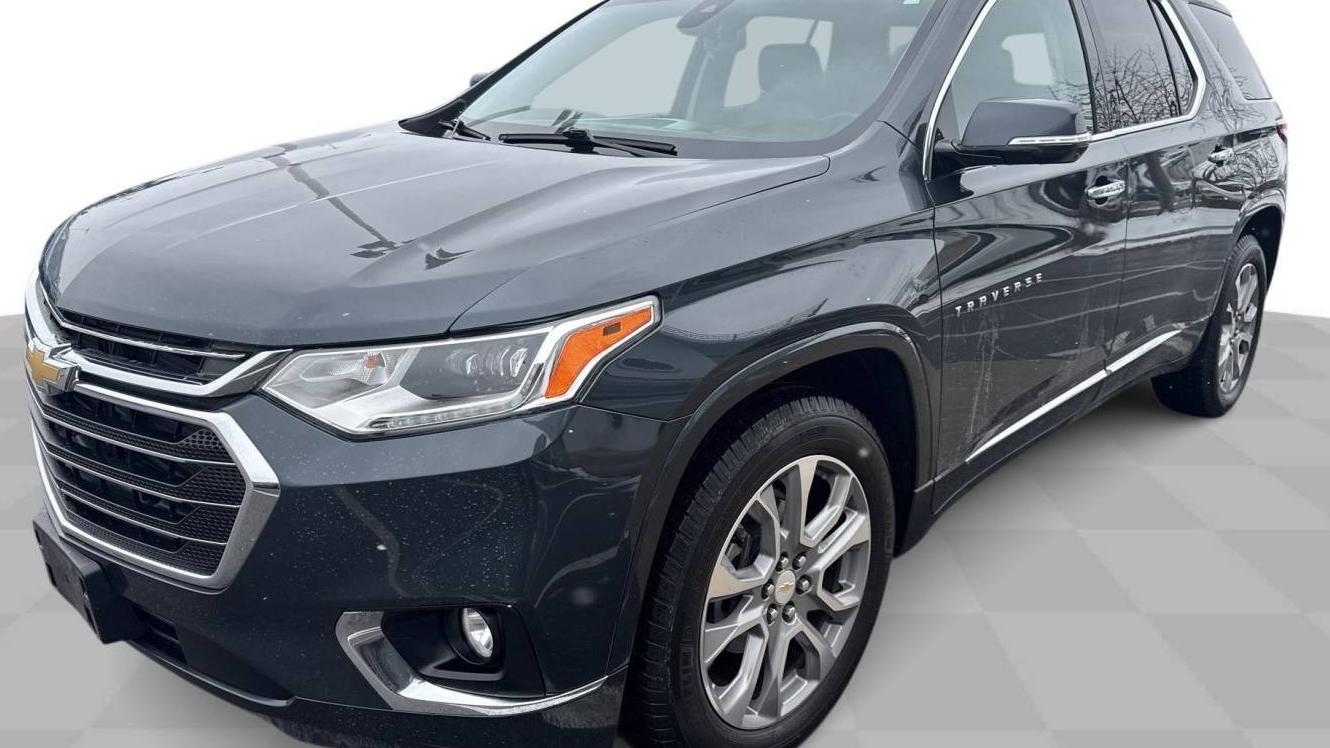 CHEVROLET TRAVERSE 2019 1GNEVKKW0KJ180900 image