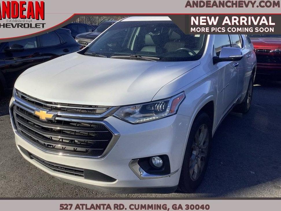 CHEVROLET TRAVERSE 2019 1GNERKKW0KJ105876 image