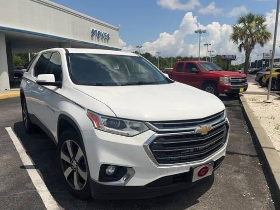 CHEVROLET TRAVERSE 2019 1GNERHKWXKJ145630 image