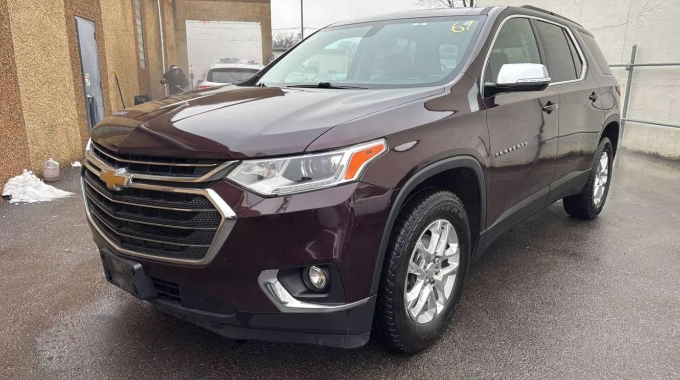 CHEVROLET TRAVERSE 2019 1GNEVGKW3KJ117061 image