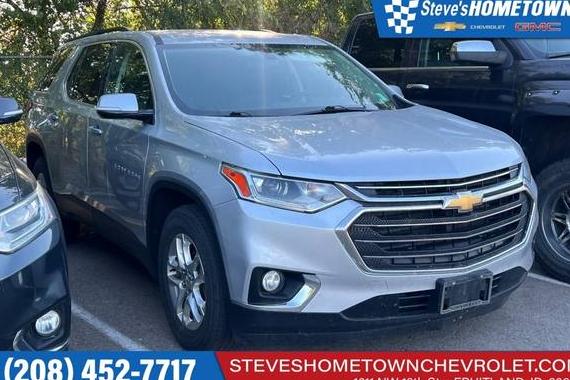 CHEVROLET TRAVERSE 2019 1GNEVGKW8KJ282457 image