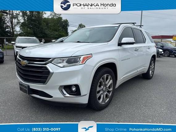 CHEVROLET TRAVERSE 2019 1GNERKKW7KJ105051 image