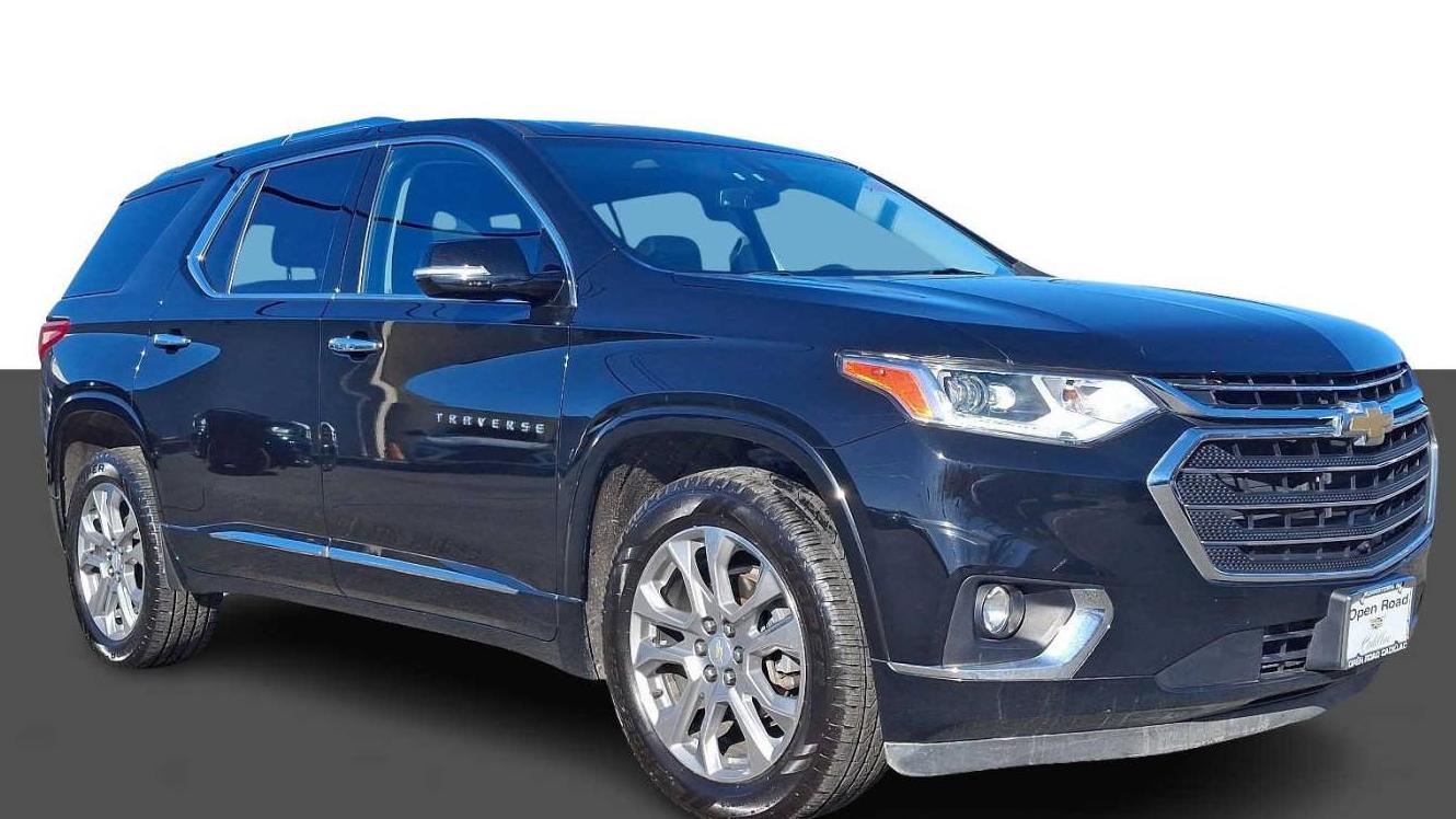 CHEVROLET TRAVERSE 2019 1GNEVKKW8KJ133078 image