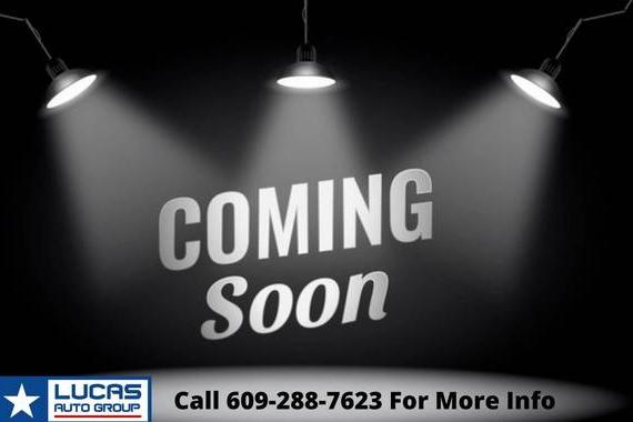 CHEVROLET TRAVERSE 2019 1GNEVGKW5KJ244054 image