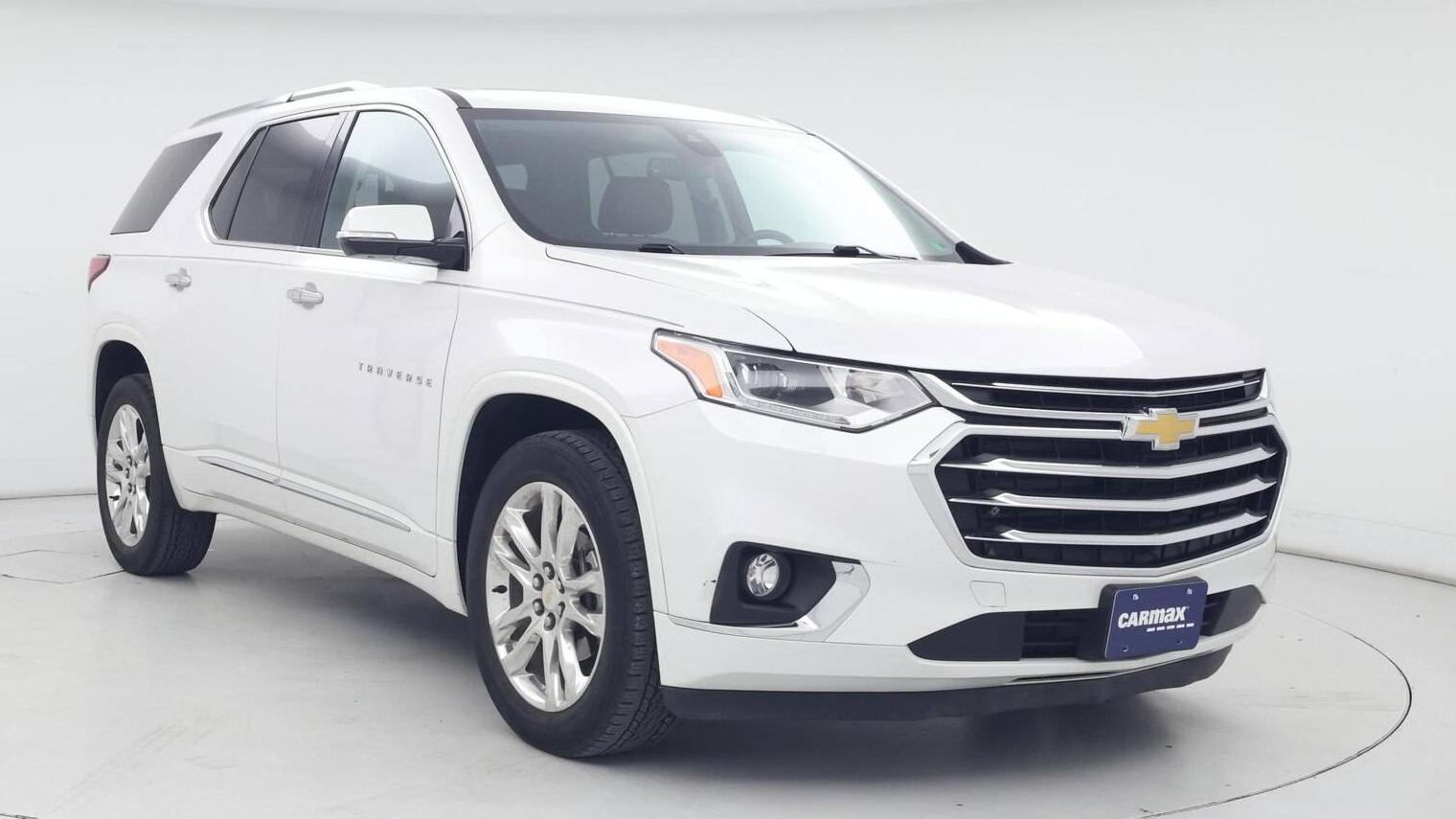 CHEVROLET TRAVERSE 2019 1GNEVJKW7KJ208220 image