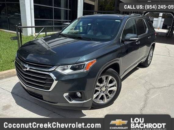 CHEVROLET TRAVERSE 2019 1GNERKKW7KJ218837 image