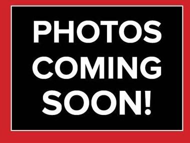 CHEVROLET TRAVERSE 2019 1GNEVKKW6KJ101875 image