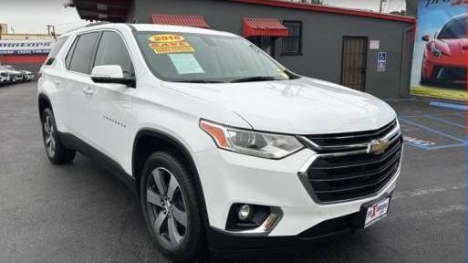 CHEVROLET TRAVERSE 2018 1GNERHKW6JJ260935 image