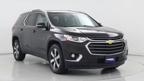 CHEVROLET TRAVERSE 2018 1GNERHKW7JJ137712 image