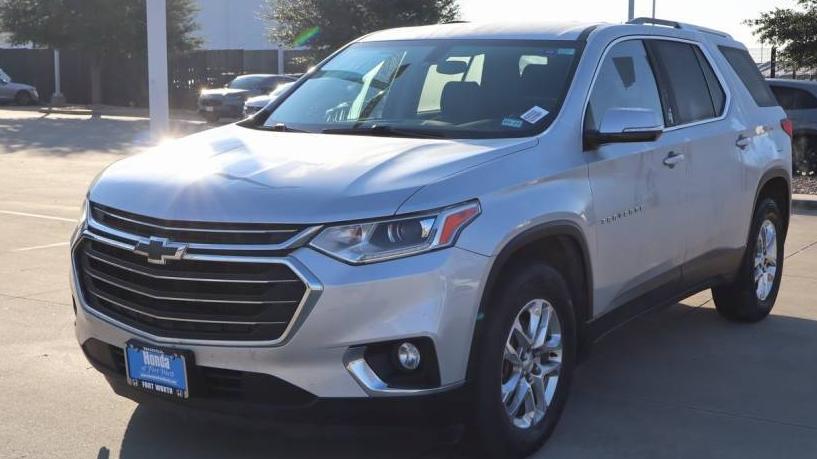 CHEVROLET TRAVERSE 2018 1GNERGKW1JJ203021 image