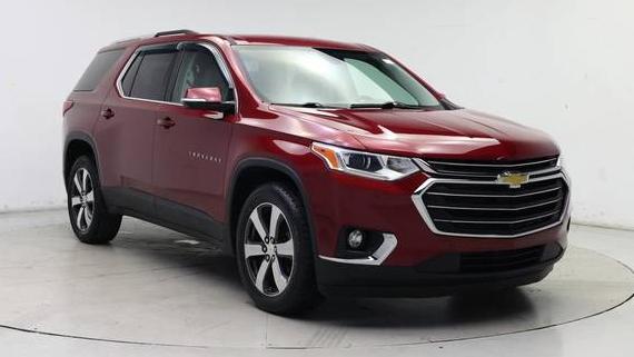 CHEVROLET TRAVERSE 2018 1GNERHKW8JJ207962 image