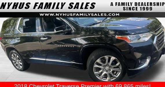CHEVROLET TRAVERSE 2018 1GNEVJKWXJJ256423 image