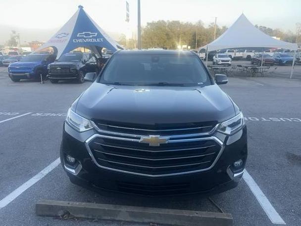 CHEVROLET TRAVERSE 2018 1GNERKKW0JJ150444 image