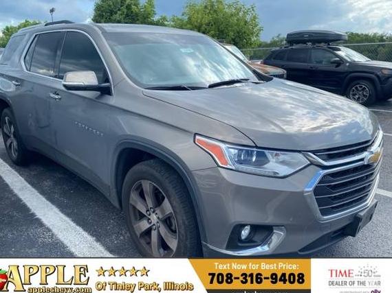 CHEVROLET TRAVERSE 2018 1GNERHKW8JJ212563 image