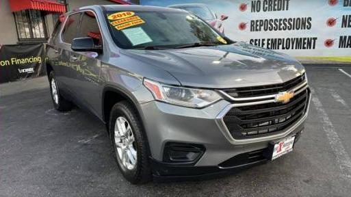 CHEVROLET TRAVERSE 2018 1GNERFKW6JJ234193 image