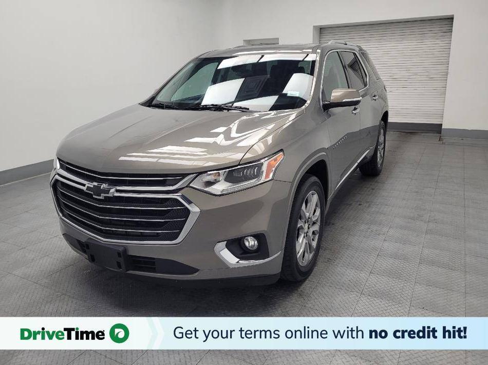 CHEVROLET TRAVERSE 2018 1GNERKKW1JJ156284 image