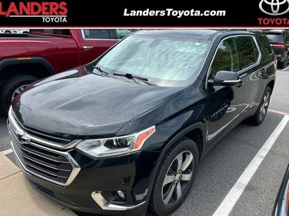 CHEVROLET TRAVERSE 2018 1GNERHKW6JJ284362 image