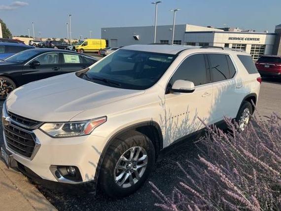 CHEVROLET TRAVERSE 2018 1GNERGKW6JJ148100 image