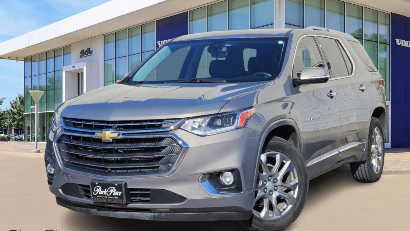 CHEVROLET TRAVERSE 2018 1GNEVJKW6JJ172597 image