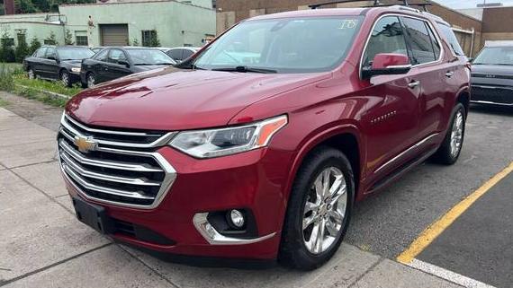 CHEVROLET TRAVERSE 2018 1GNEVKKW2JJ216018 image
