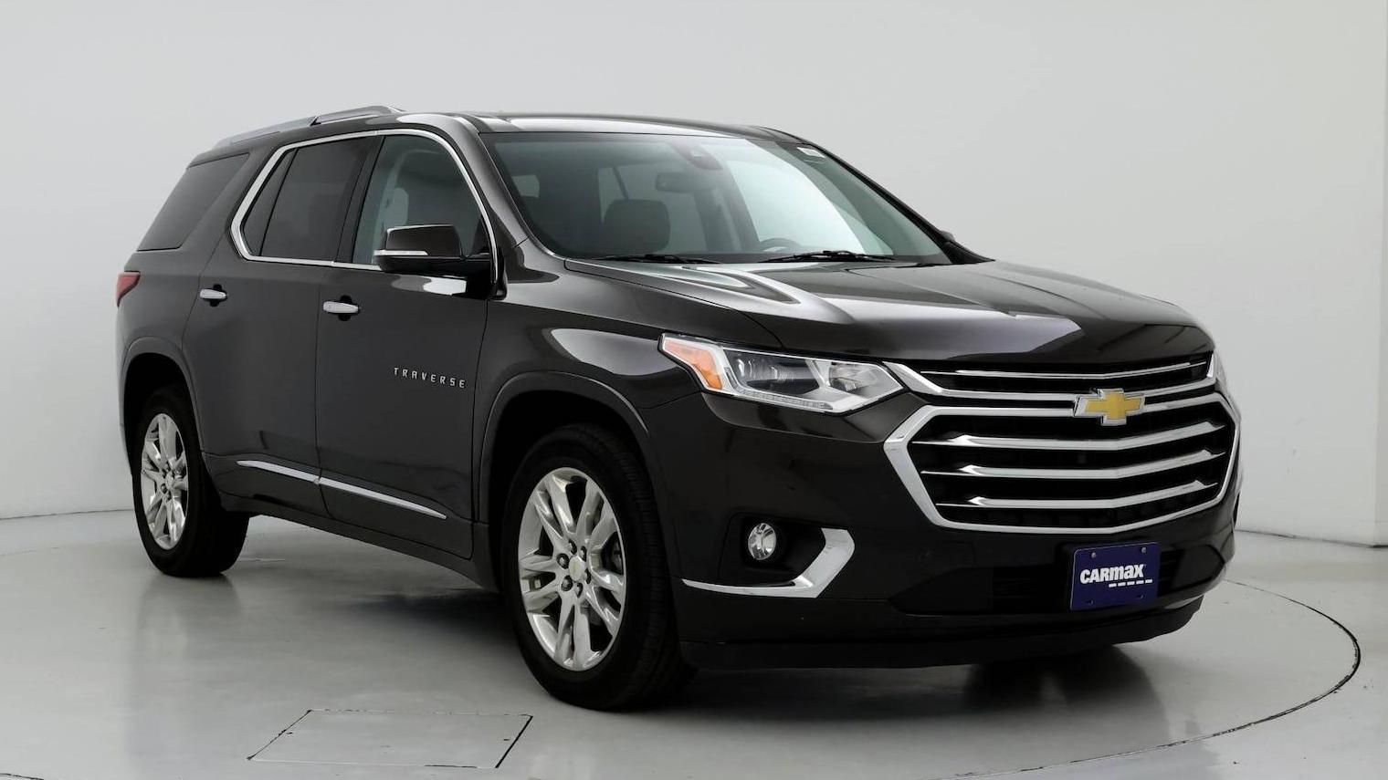 CHEVROLET TRAVERSE 2018 1GNEVKKW0JJ221556 image