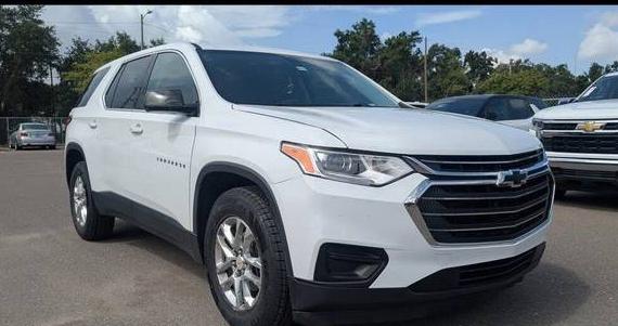 CHEVROLET TRAVERSE 2018 1GNERFKW6JJ264536 image