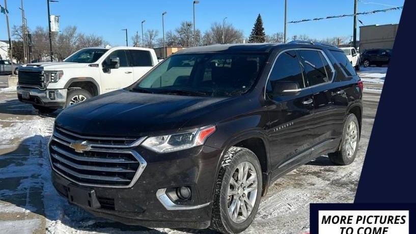 CHEVROLET TRAVERSE 2018 1GNEVKKW6JJ241889 image