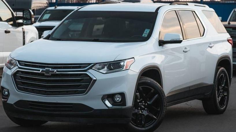 CHEVROLET TRAVERSE 2018 1GNERGKW6JJ152972 image