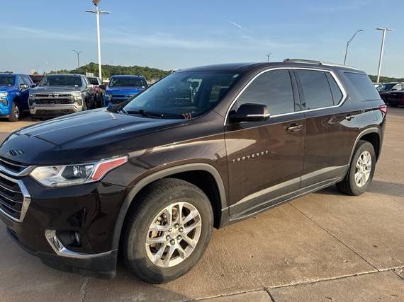 CHEVROLET TRAVERSE 2018 1GNERGKW0JJ187846 image