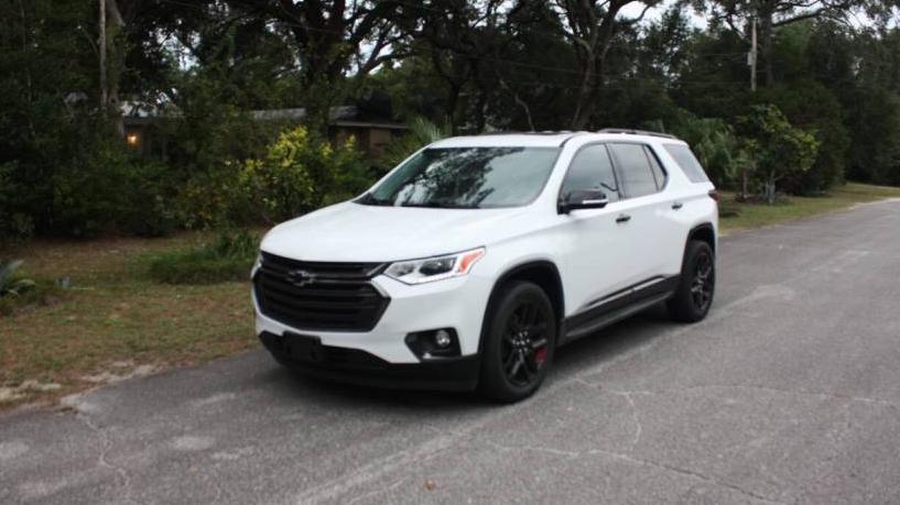 CHEVROLET TRAVERSE 2018 1GNERKKW0JJ154980 image