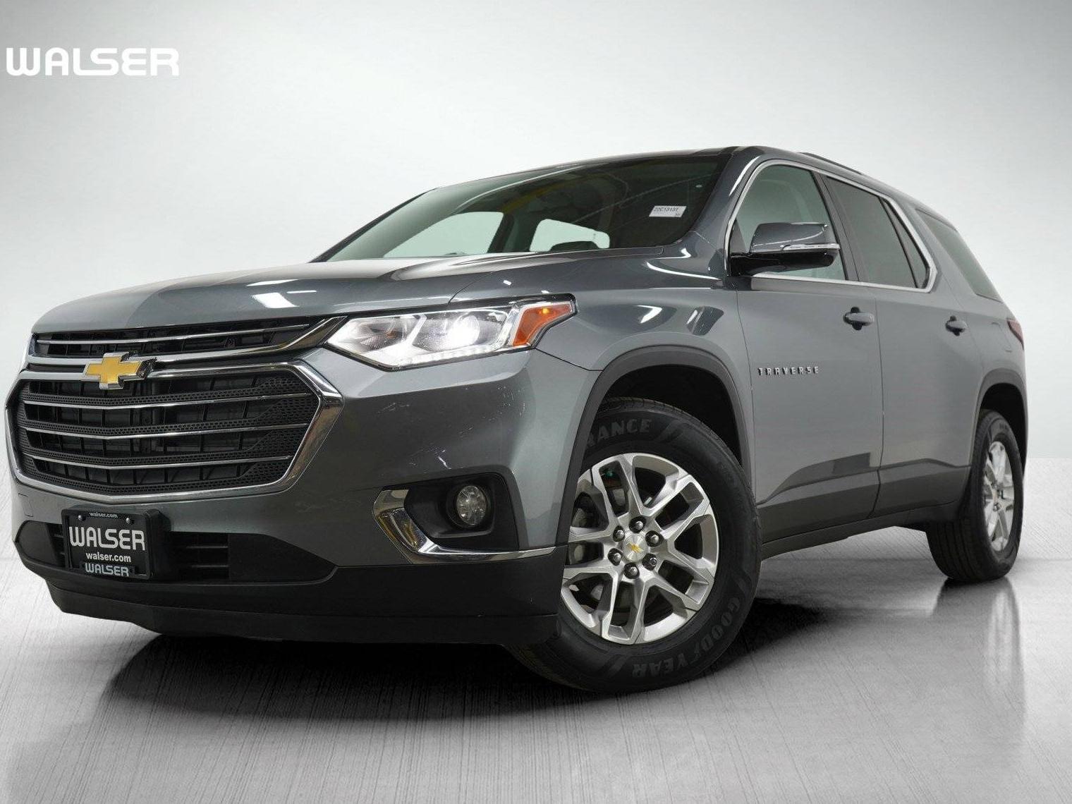 CHEVROLET TRAVERSE 2018 1GNEVGKW9JJ252771 image