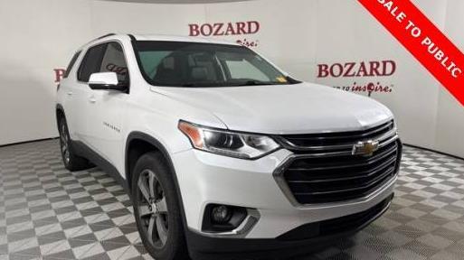 CHEVROLET TRAVERSE 2018 1GNERHKW7JJ155000 image