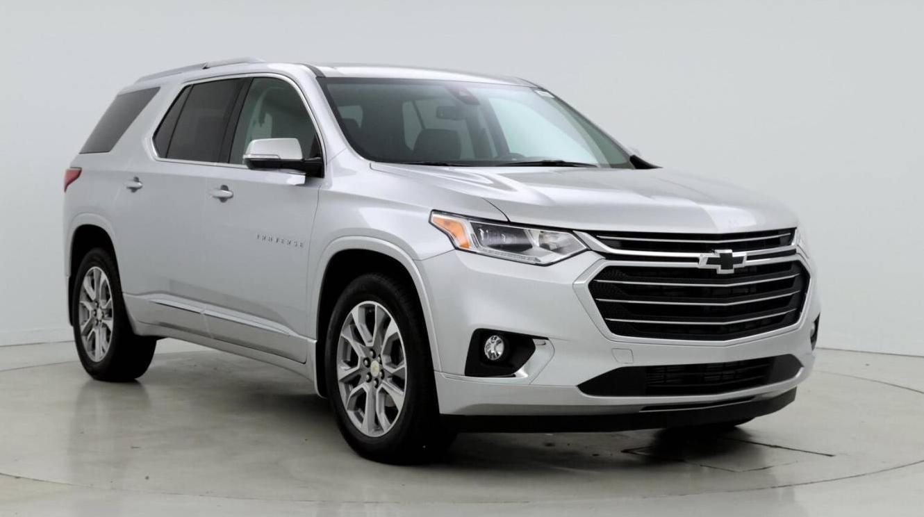 CHEVROLET TRAVERSE 2018 1GNERKKW6JJ186736 image