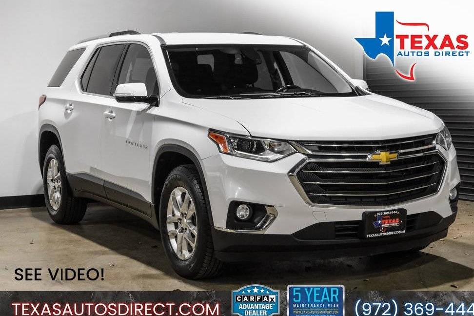 CHEVROLET TRAVERSE 2018 1GNERGKW7JJ132956 image