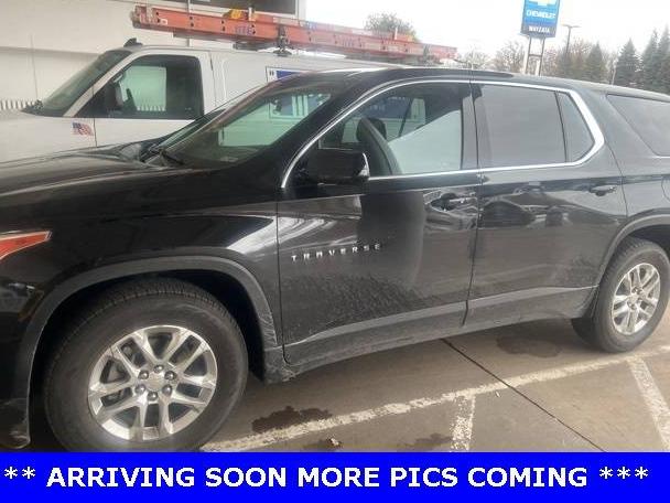 CHEVROLET TRAVERSE 2018 1GNERFKW4JJ100816 image