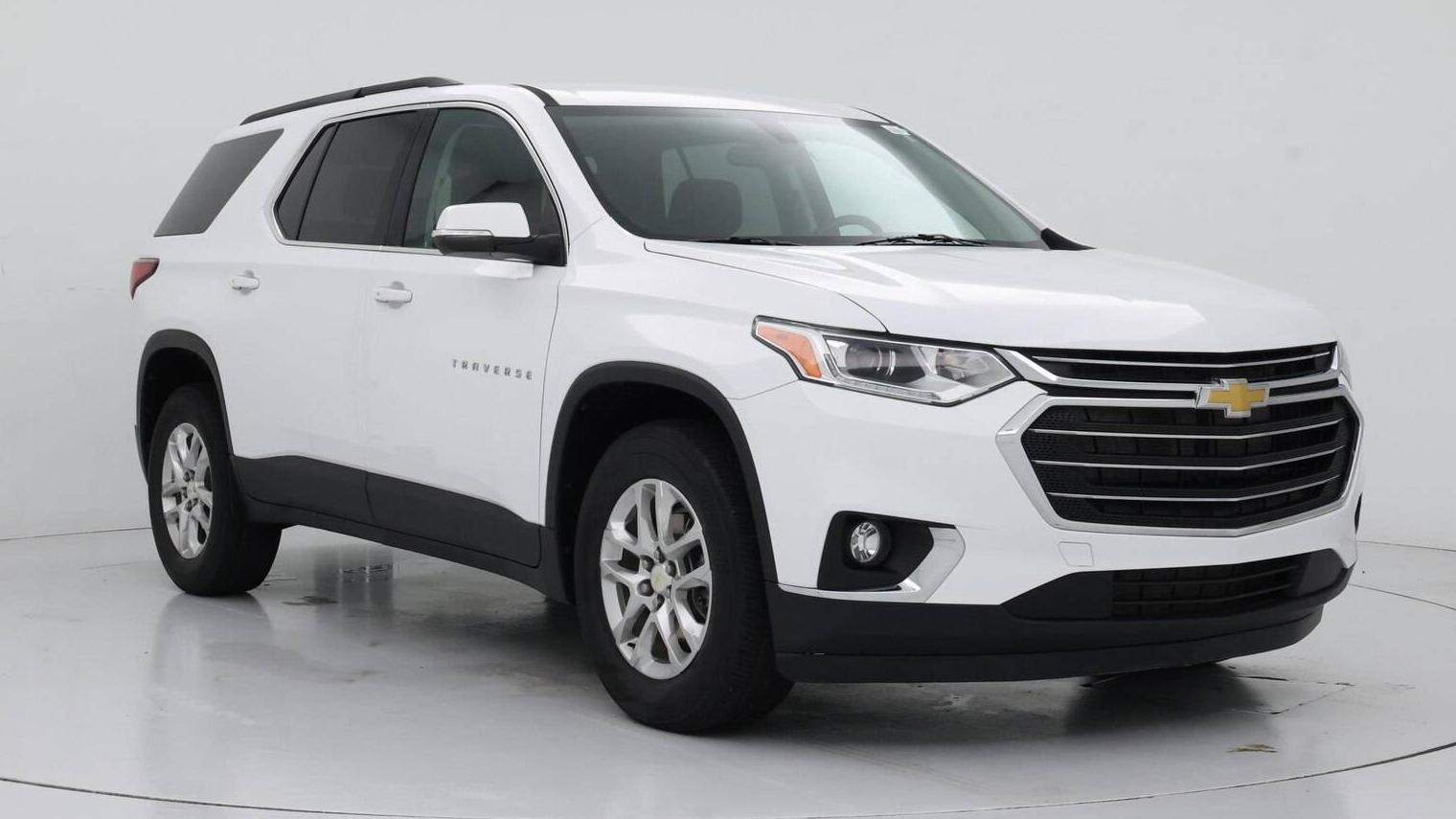 CHEVROLET TRAVERSE 2021 1GNERGKW6MJ135397 image