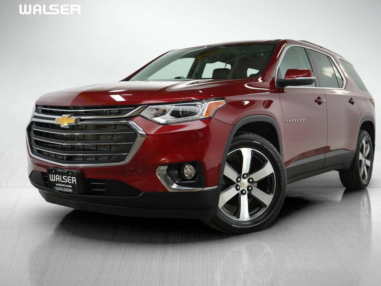 CHEVROLET TRAVERSE 2021 1GNEVHKW1MJ129329 image