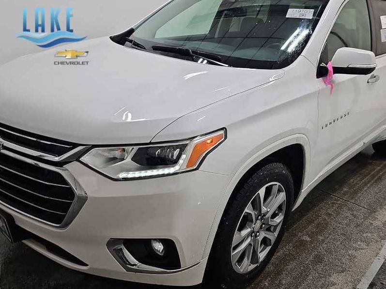 CHEVROLET TRAVERSE 2021 1GNEVKKW4MJ232855 image