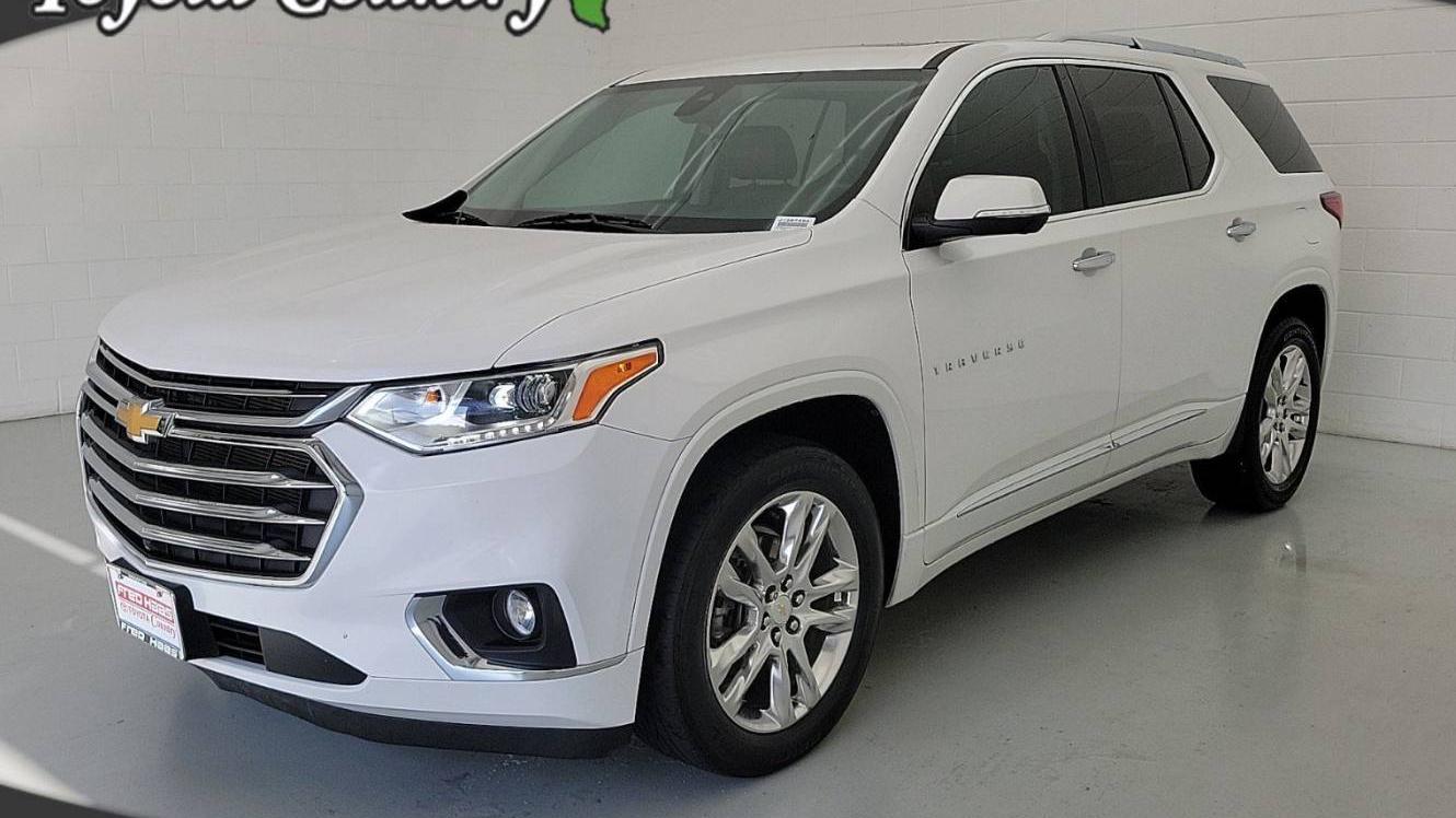 CHEVROLET TRAVERSE 2021 1GNERNKW8MJ128746 image