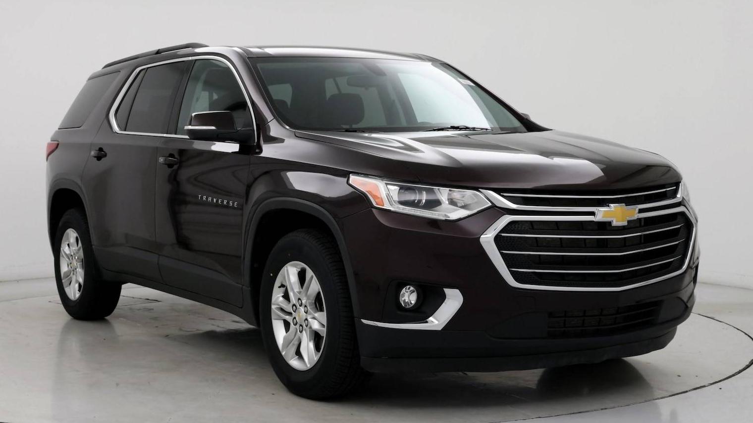 CHEVROLET TRAVERSE 2021 1GNERGKW0MJ206710 image