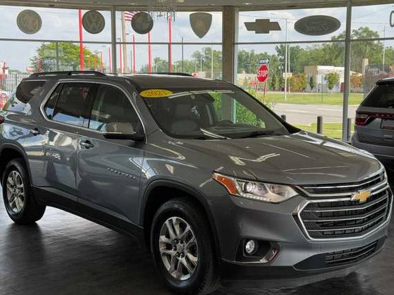 CHEVROLET TRAVERSE 2021 1GNEVHKW2MJ118405 image