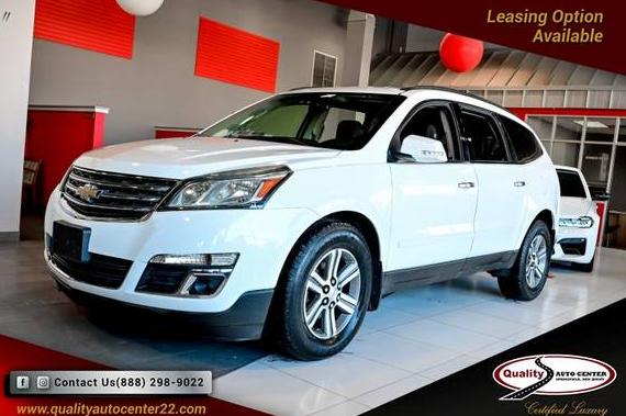 CHEVROLET TRAVERSE 2017 1GNKVHKD2HJ114880 image CHEVROLET TRAVERSE 2017 1GNKVHKD2HJ114880 image