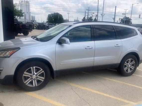 CHEVROLET TRAVERSE 2017 1GNKVHKD8HJ200632 image