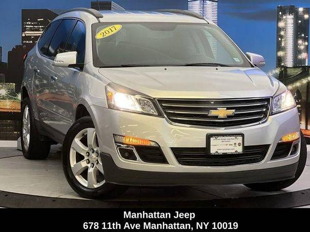 CHEVROLET TRAVERSE 2017 1GNKRGKD4HJ318997 image