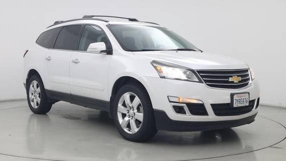 CHEVROLET TRAVERSE 2017 1GNKRGKD2HJ294389 image